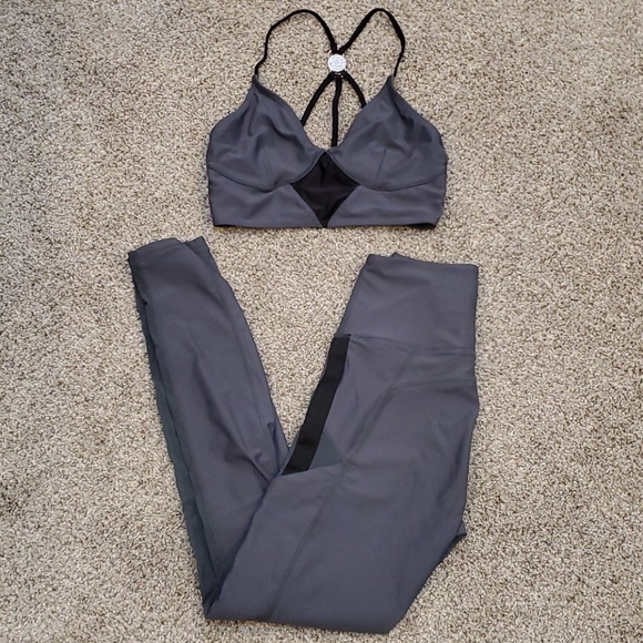 Amari Active Pants - Workout leggings and matching sports bra